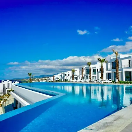 Exclusive Penthouse With Jacuzzi And Gas Barbecue Kyrenia (Northern Cyprus)