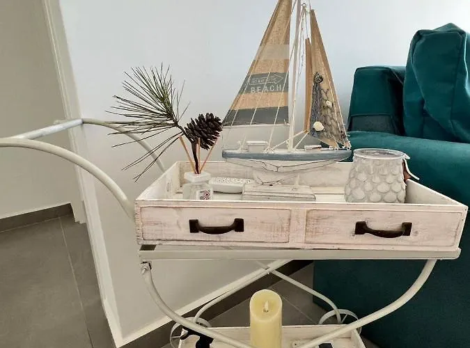 Exclusive Penthouse With Jacuzzi And Gas Barbecue Kyrenia (Northern Cyprus)