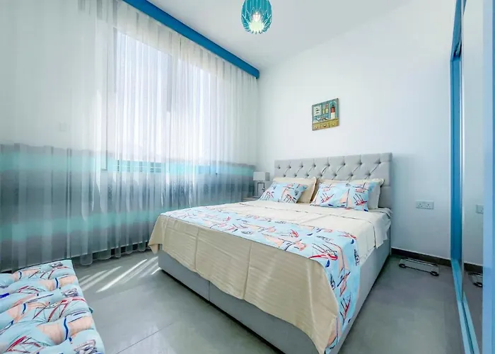 Apartmán Exclusive Penthouse With Jacuzzi And Gas Barbecue Kyrenia (Northern Cyprus)