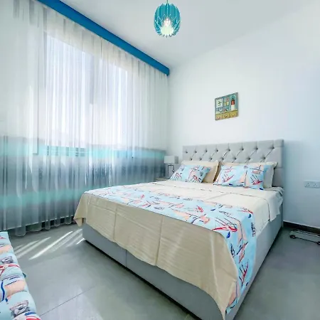 Apartmán Exclusive Penthouse With Jacuzzi And Gas Barbecue Kyrenia (Northern Cyprus)