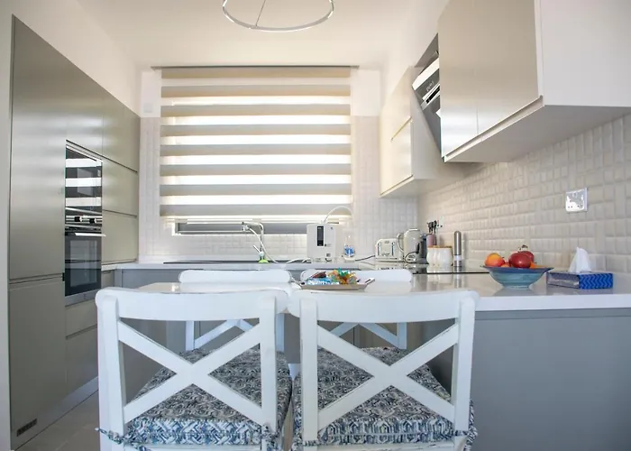 Exclusive Penthouse With Jacuzzi And Gas Barbecue Apartman *