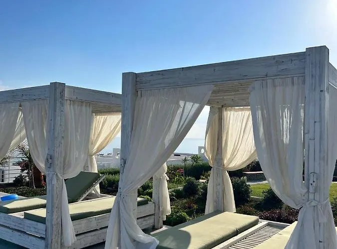 Exclusive Penthouse With Jacuzzi And Gas Barbecue * Kyrenia (Northern Cyprus)