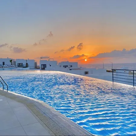 Exclusive Penthouse With Jacuzzi And Gas Barbecue Apartment